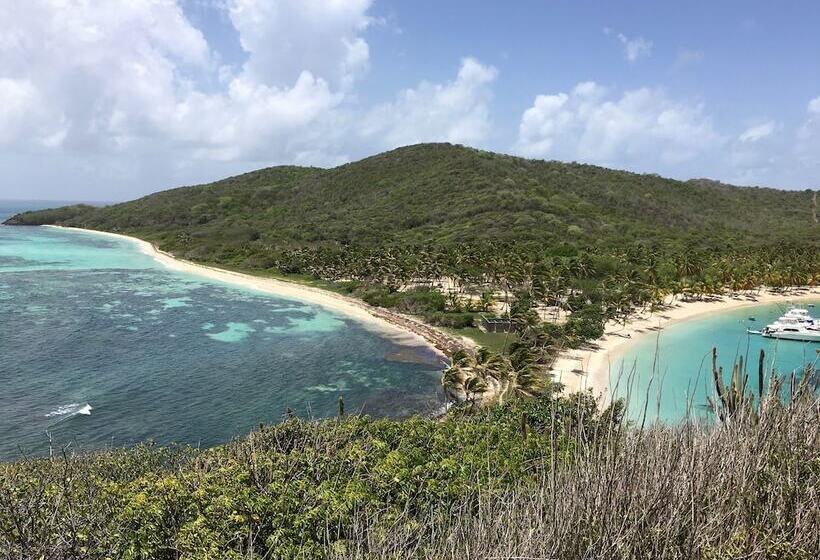 هتل Salt Whistle Bay Retreat