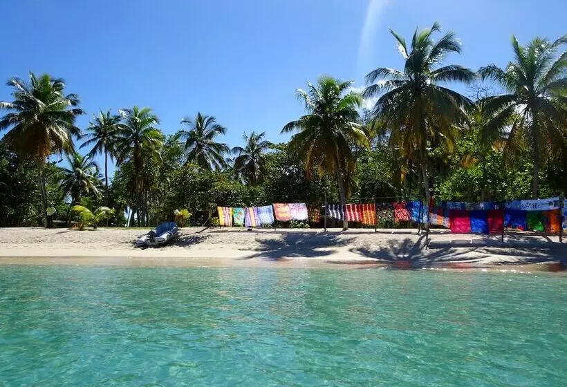 هتل Salt Whistle Bay Retreat