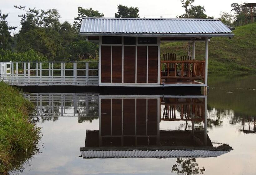 هتل Y Termas Jilamito