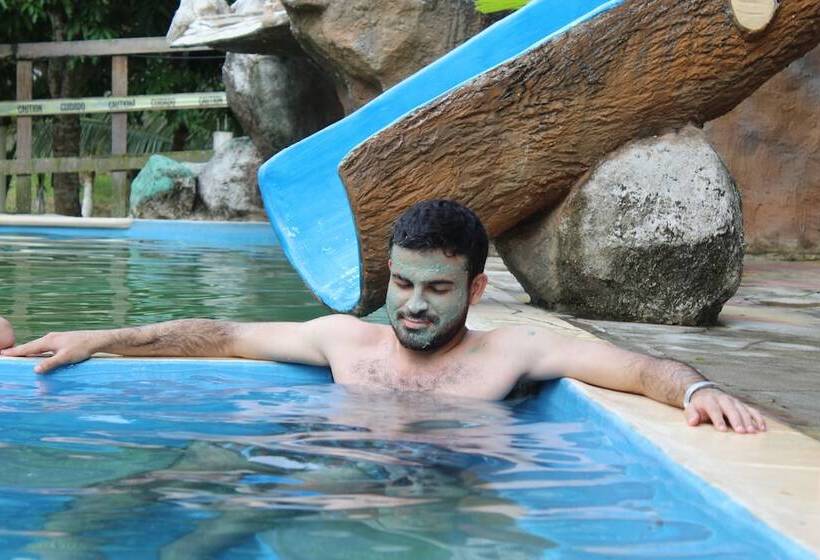 هتل Y Termas Jilamito