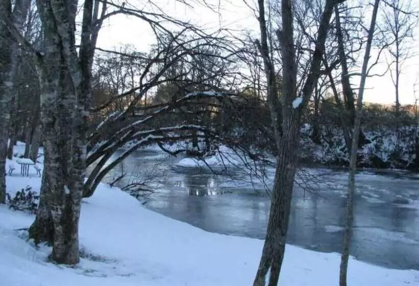 Linville River Log Cabins