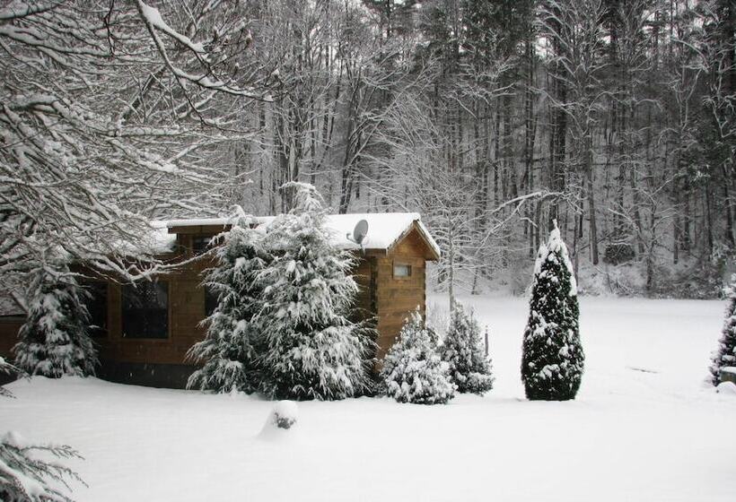Linville River Log Cabins