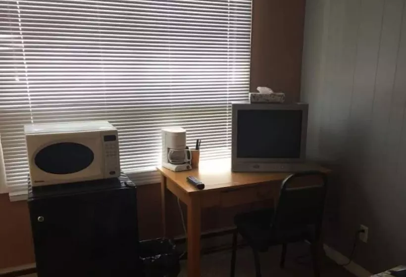 Motelli Ashern Motor