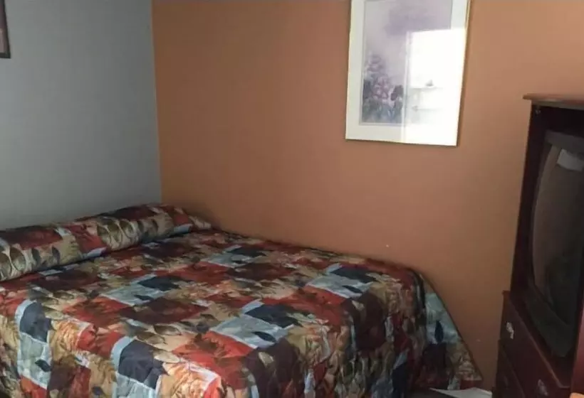 Motelli Ashern Motor