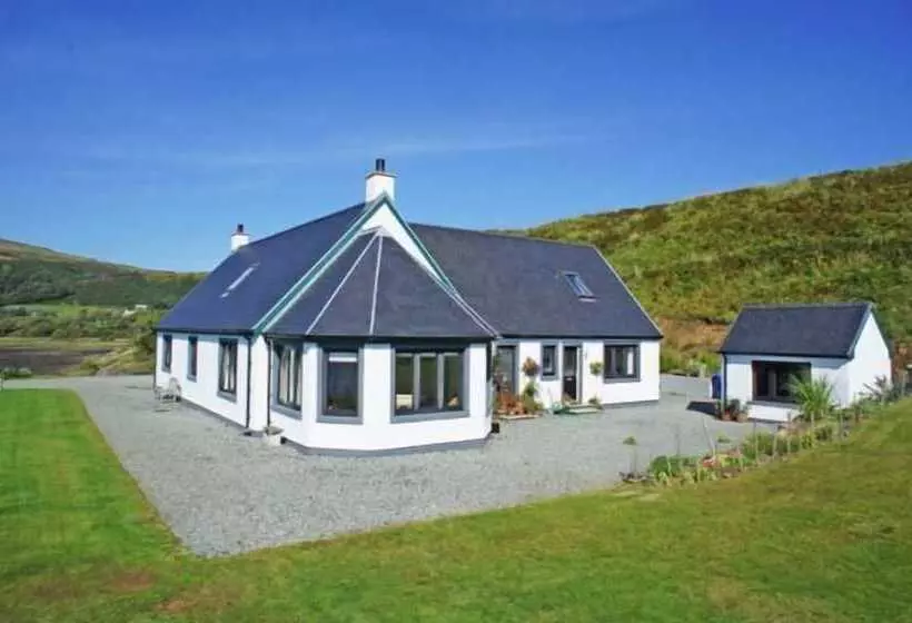 Old Pier Cottage B&b