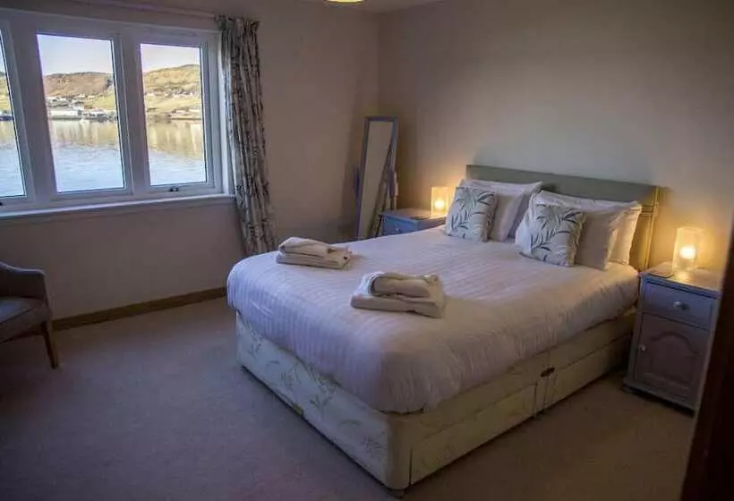 Old Pier Cottage B&b