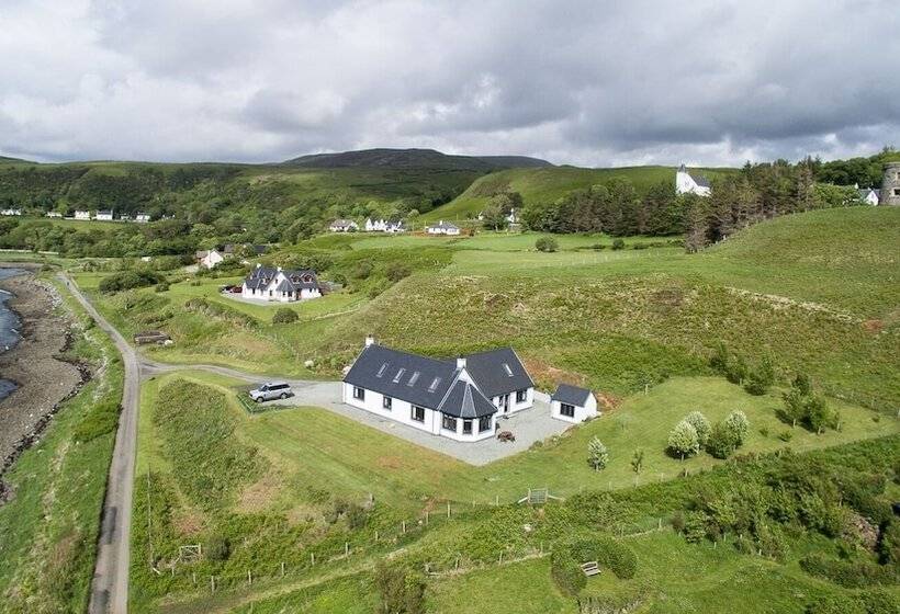 Old Pier Cottage B&b