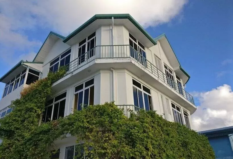 پانسیون Baivaru Guesthouse Services