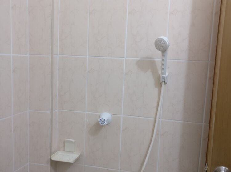 پانسیون Baivaru Guesthouse Services