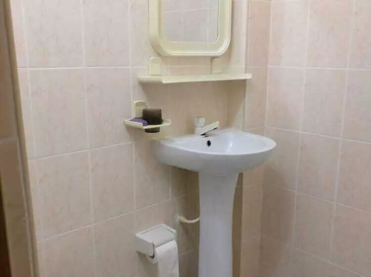 پانسیون Baivaru Guesthouse Services