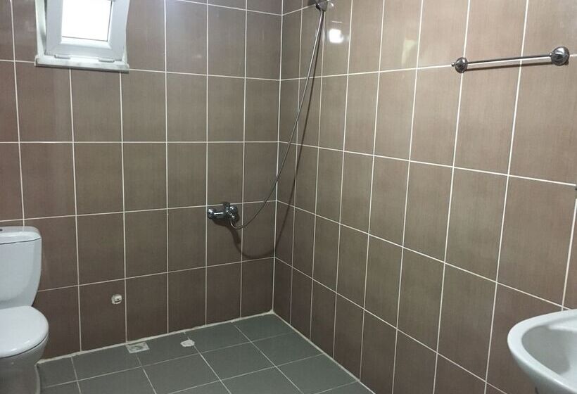 بنسيون Lombane Apart