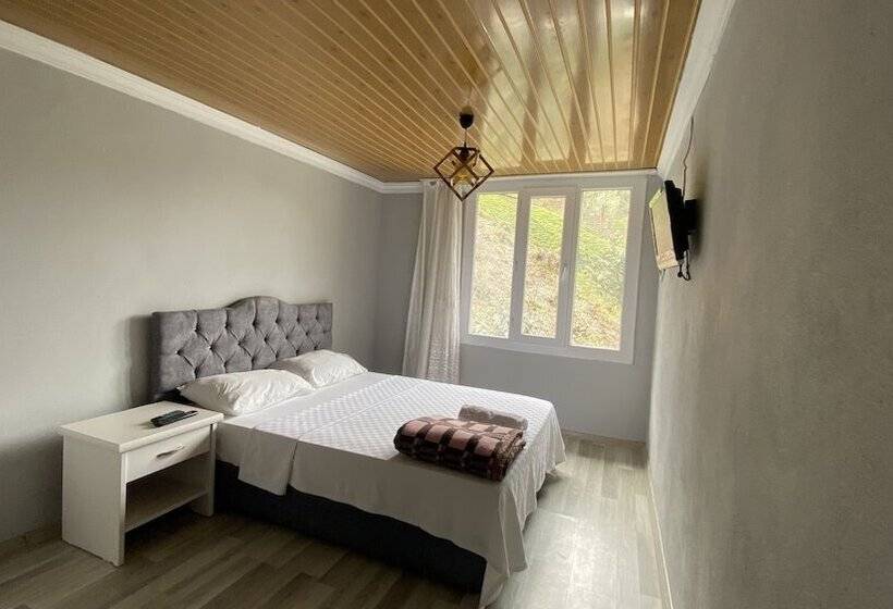 بنسيون Lombane Apart