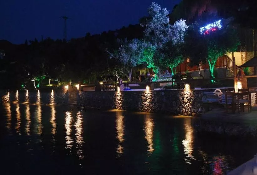 Sehzade Hotel & Restaurant