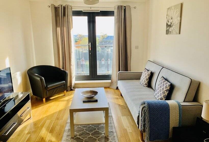 Sfa New Central Woking