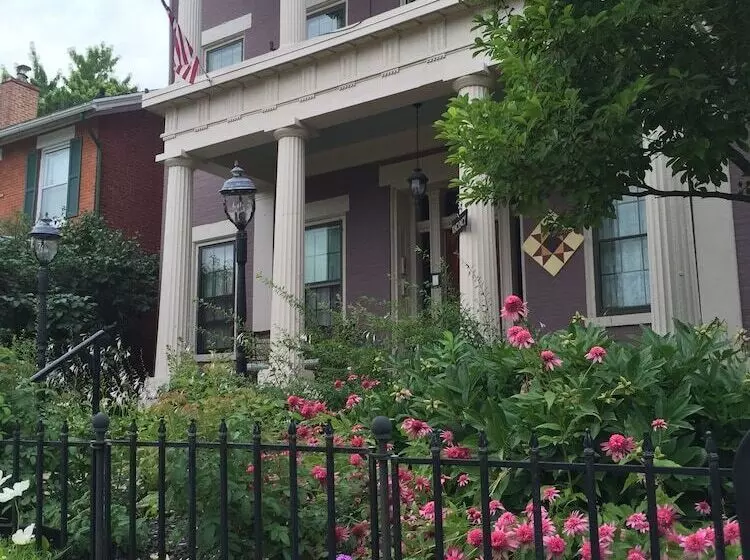 Aamiaismajoitus (B&B) Annie Wiggins Guest House