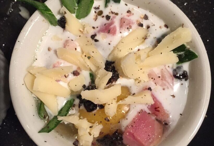 تختخواب و صبحانه Annie Wiggins Guest House