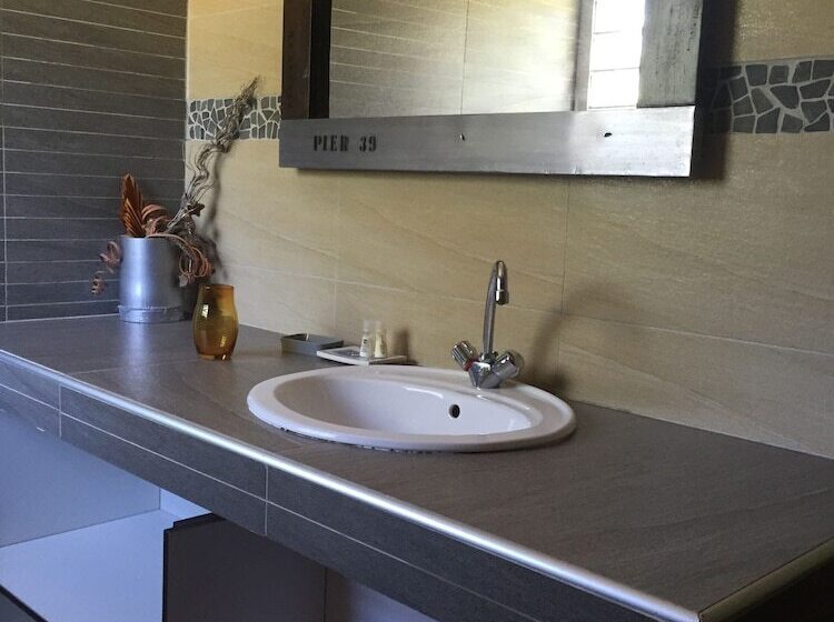 Lézard Home Bed And Breakfast