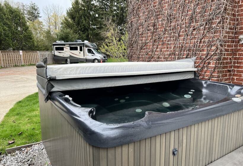 צימר Clonmel Castle