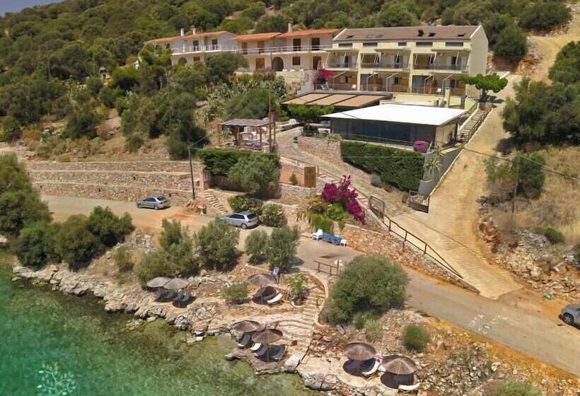 Evia Silence Boutique