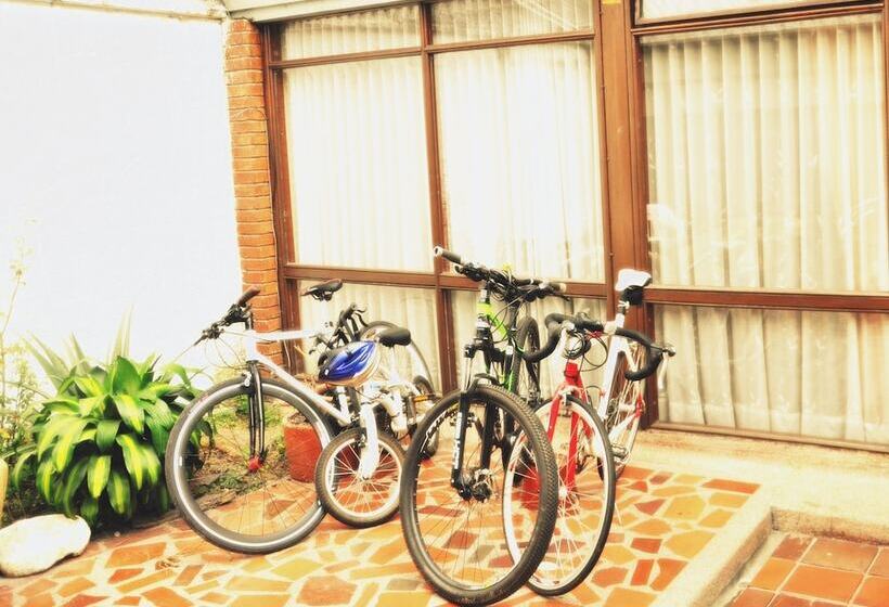 Hostal Arias Bogotá