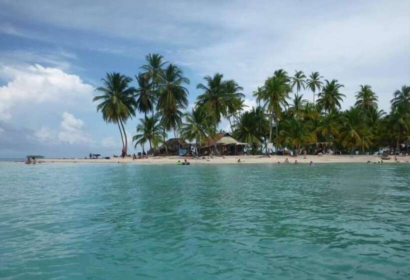 فندق فئة نجمة واحدة Cabañas Ukuptupu