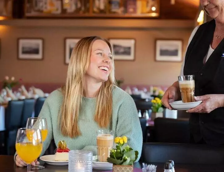 簡易ホテル Milepelen Hotel & Vertshus