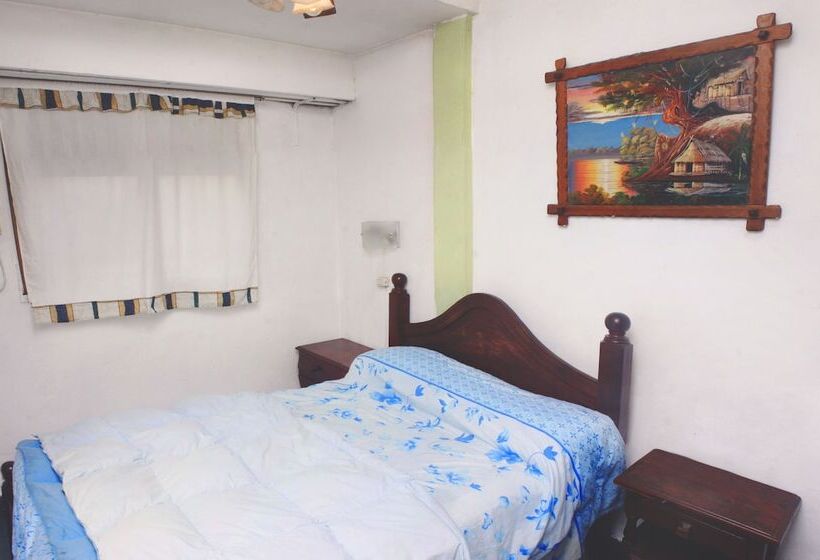 Отель Aeropuerto