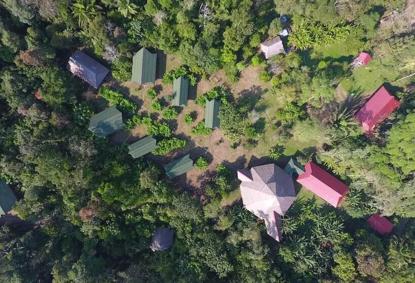 هتل ñape Lodge