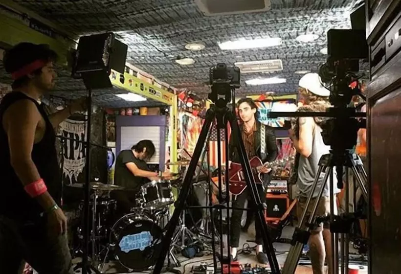 Hotelli Base Camp Pop Up Rv & Tent Camping Resort