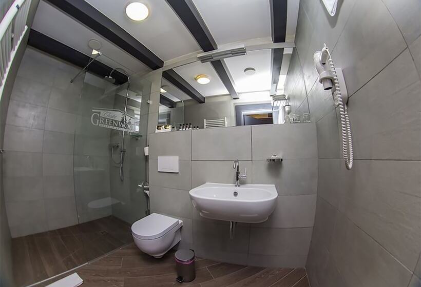 فندق Chalet Greenwood