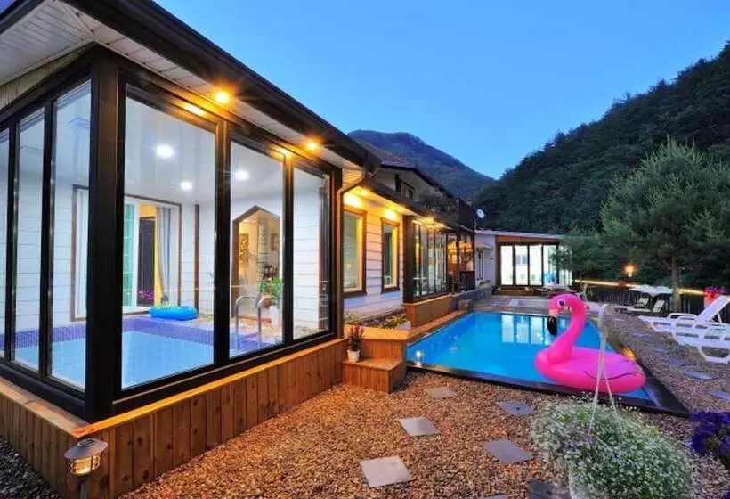 ホテル Gapyeong Pool Villa Palace