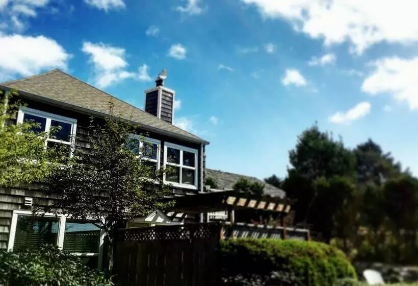 Hotelli Inn At Arch Cape