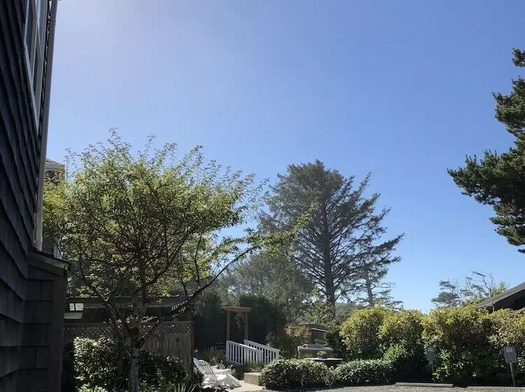 Hotelli Inn At Arch Cape