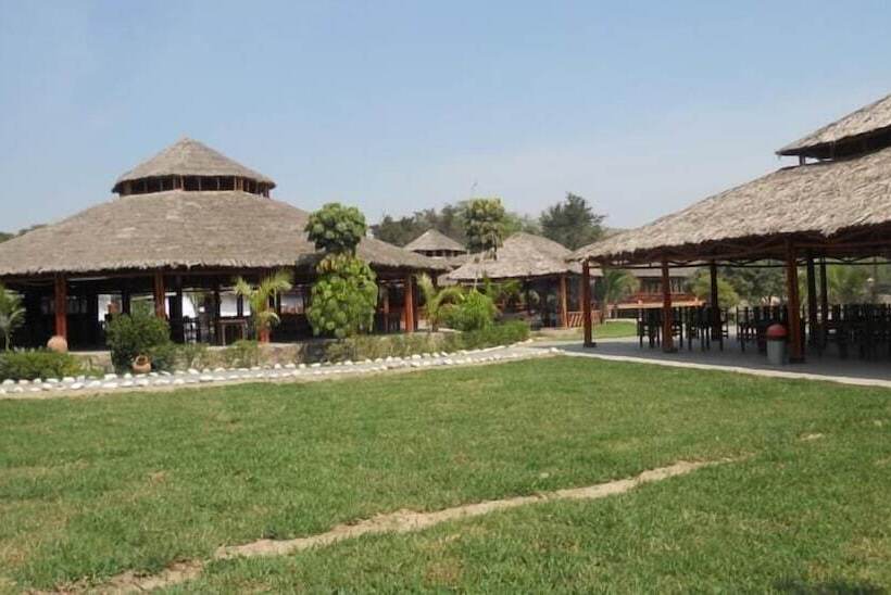 Отель Las Pirkas