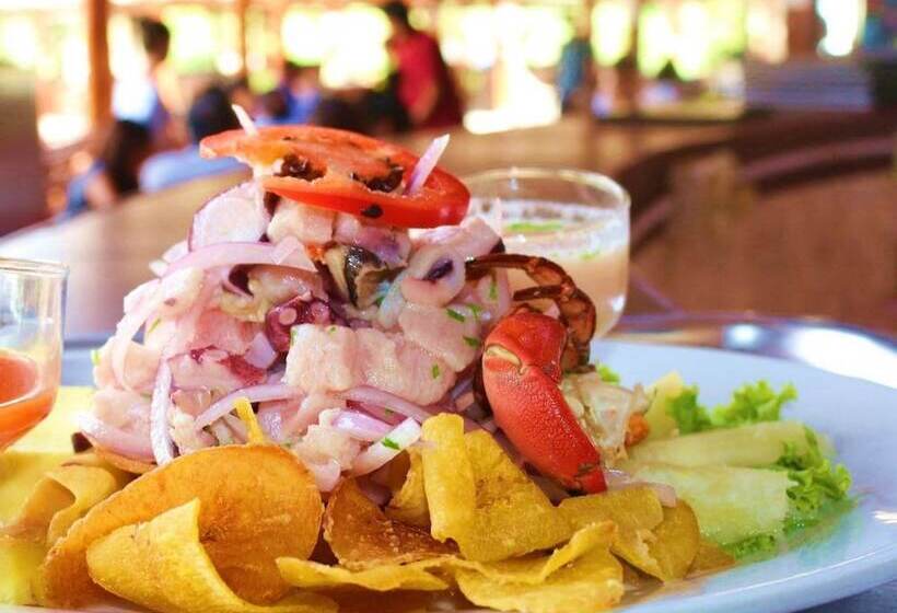 Отель Las Pirkas