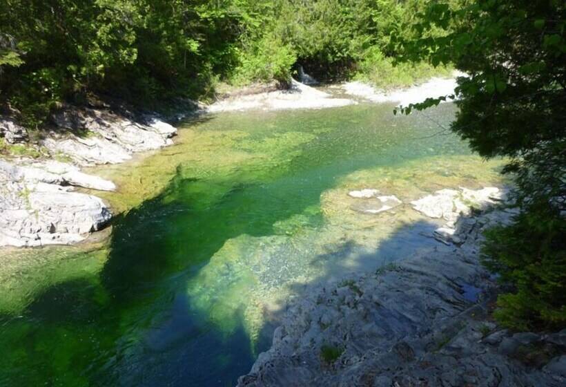 هتل Les 3 Rivieres Pabos