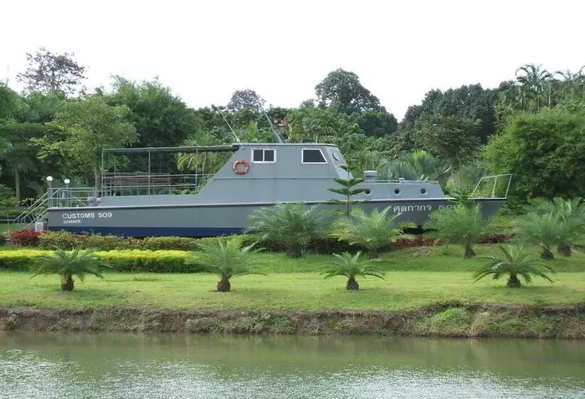 Hotelli Phudara Resort