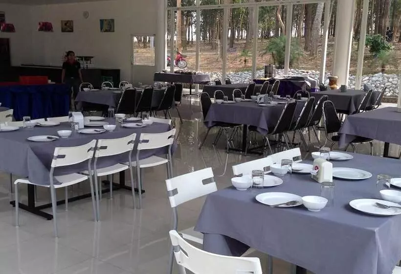 Hotelli Phudara Resort