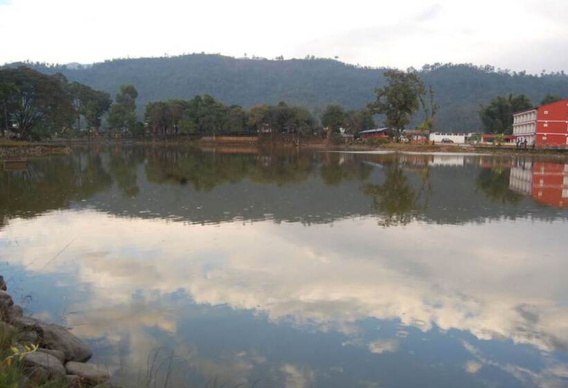 هتل Regal Hetauda Resort Pvt. Ltd