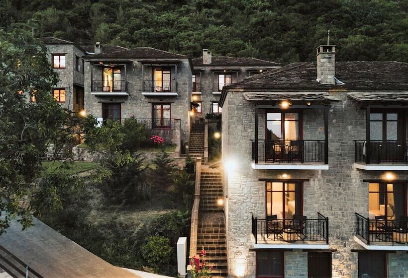 酒店 Rouista Tzoumerka Resort