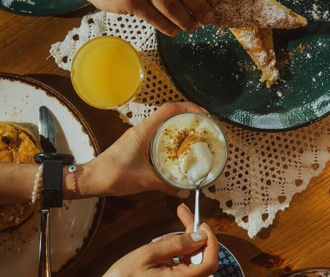 酒店 Rouista Tzoumerka Resort