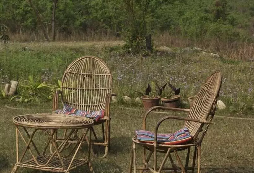 هتل Shanta Ghar A Rustic Guesthouse