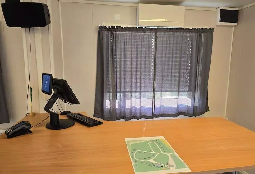 Hotelli Tana Familiecamping