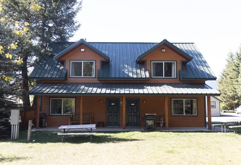 Lakeside Resort And Motel