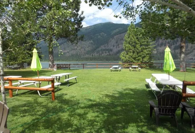 Lakeside Resort And Motel