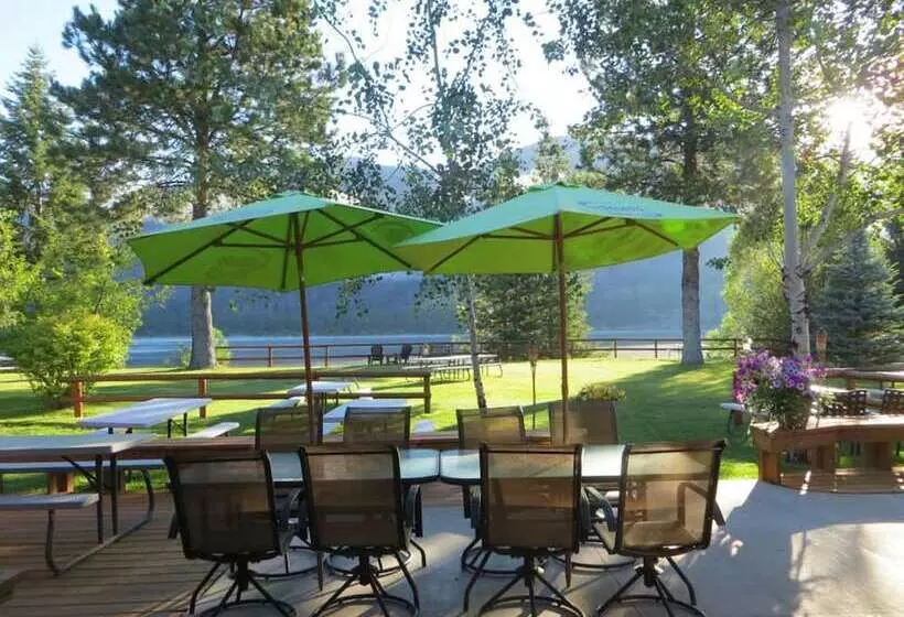 Lakeside Resort And Motel