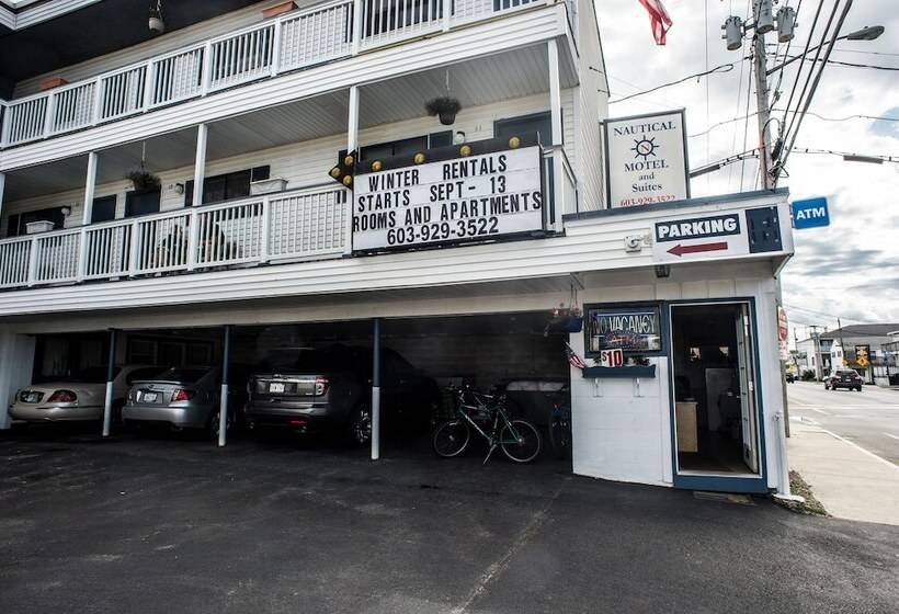 Мотель Nautical Beach Properties