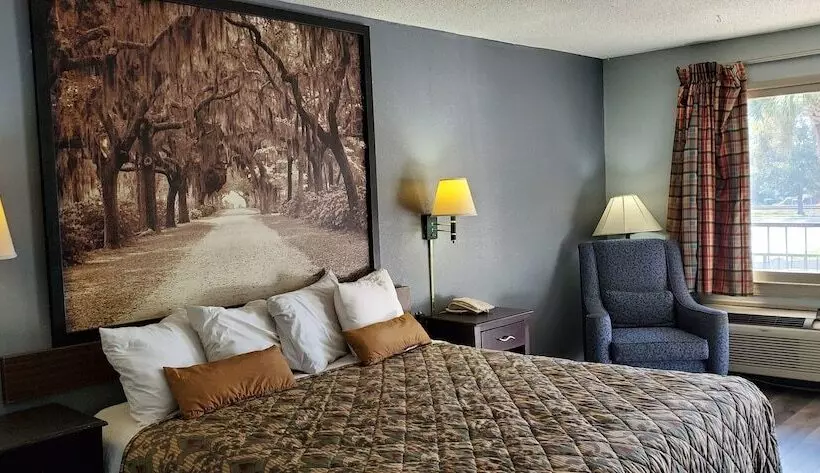 Motelli Palmetto Inn