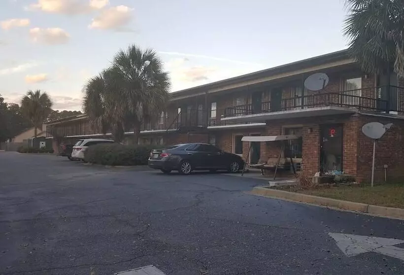 Motelli Palmetto Inn