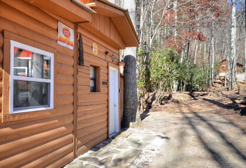 Panther Creek Cabins